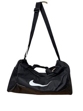 Nike Black Duffle Bag with Shoulder Strap (41 L) NWT